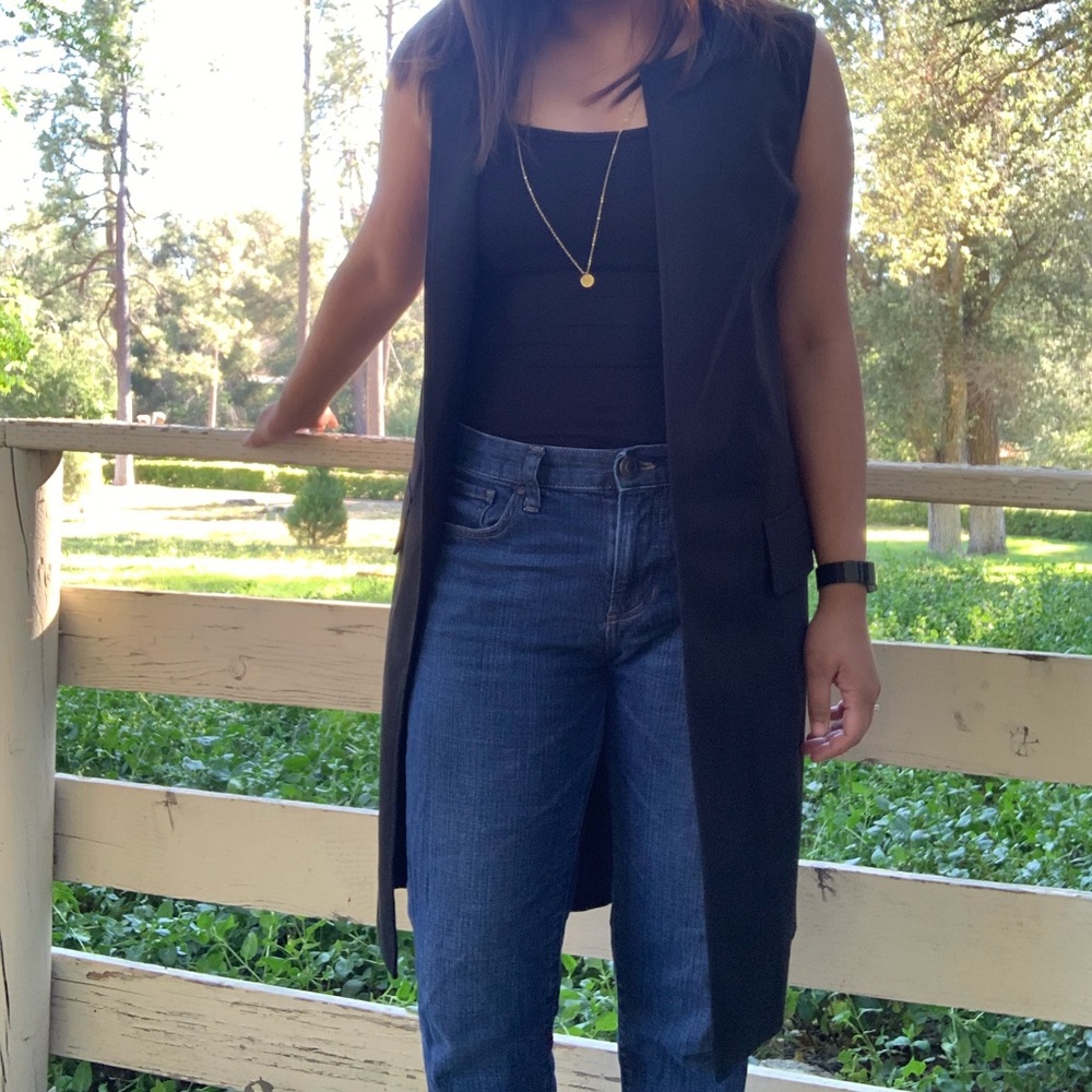 Long Vest - Picture 2 of 5